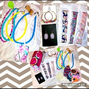 💋👛🎉 $65 VALUE Accessory Bundle!!! 📌SOLD📌
